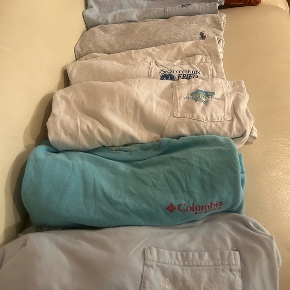 Bundle of Large shirts (Polo, Vineyard Vines, Fish Hippie) - Picture 2 of 8